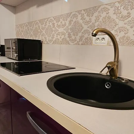 Apartman Luxury Promenada In Building Stefan Prima Linie La Mare 3*