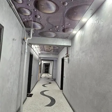 Luxury Promenada In Building Stefan Prima Linie La Mare 那沃达利