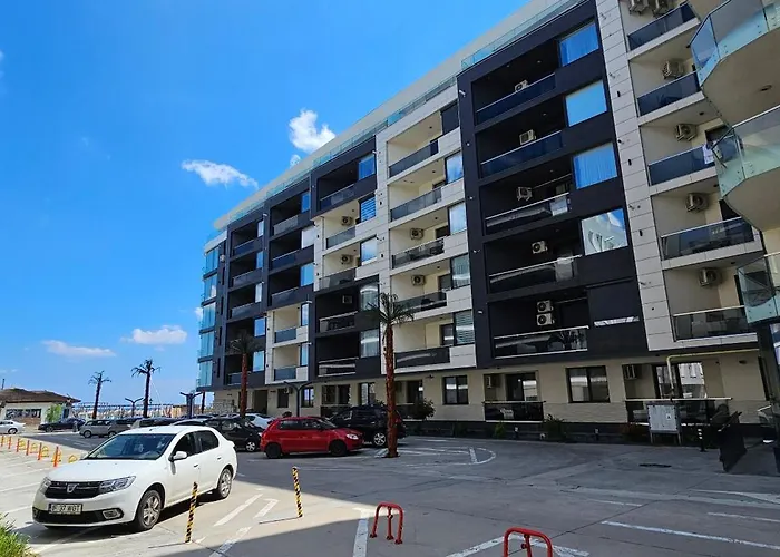 Luxury Promenada In Building Stefan Prima Linie La Mare 那沃达利