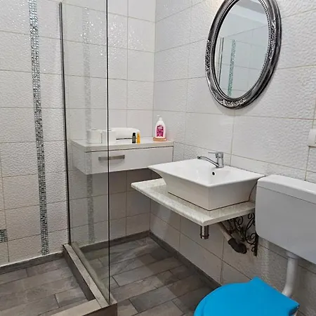 Apartment Luxury Promenada In Building Stefan Prima Linie La Mare Navodari
