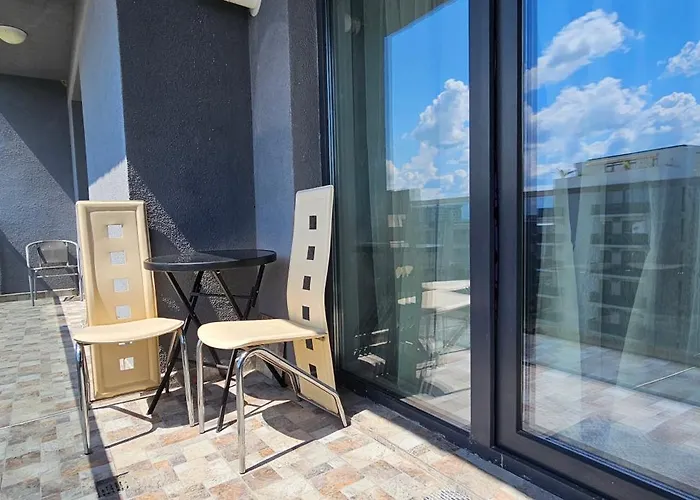 Luxury Promenada In Building Stefan Prima Linie La Mare