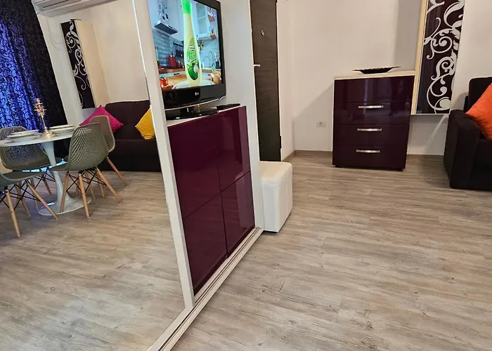 Daire Luxury Promenada In Building Stefan Prima Linie La Mare 3*