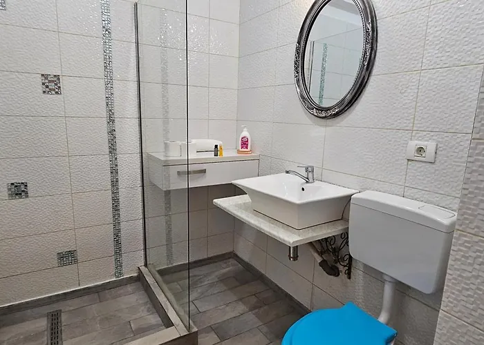 Daire Luxury Promenada In Building Stefan Prima Linie La Mare Navodari